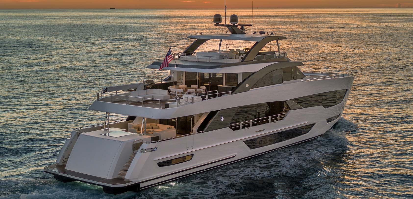 motor yacht ziggy ocean alexander